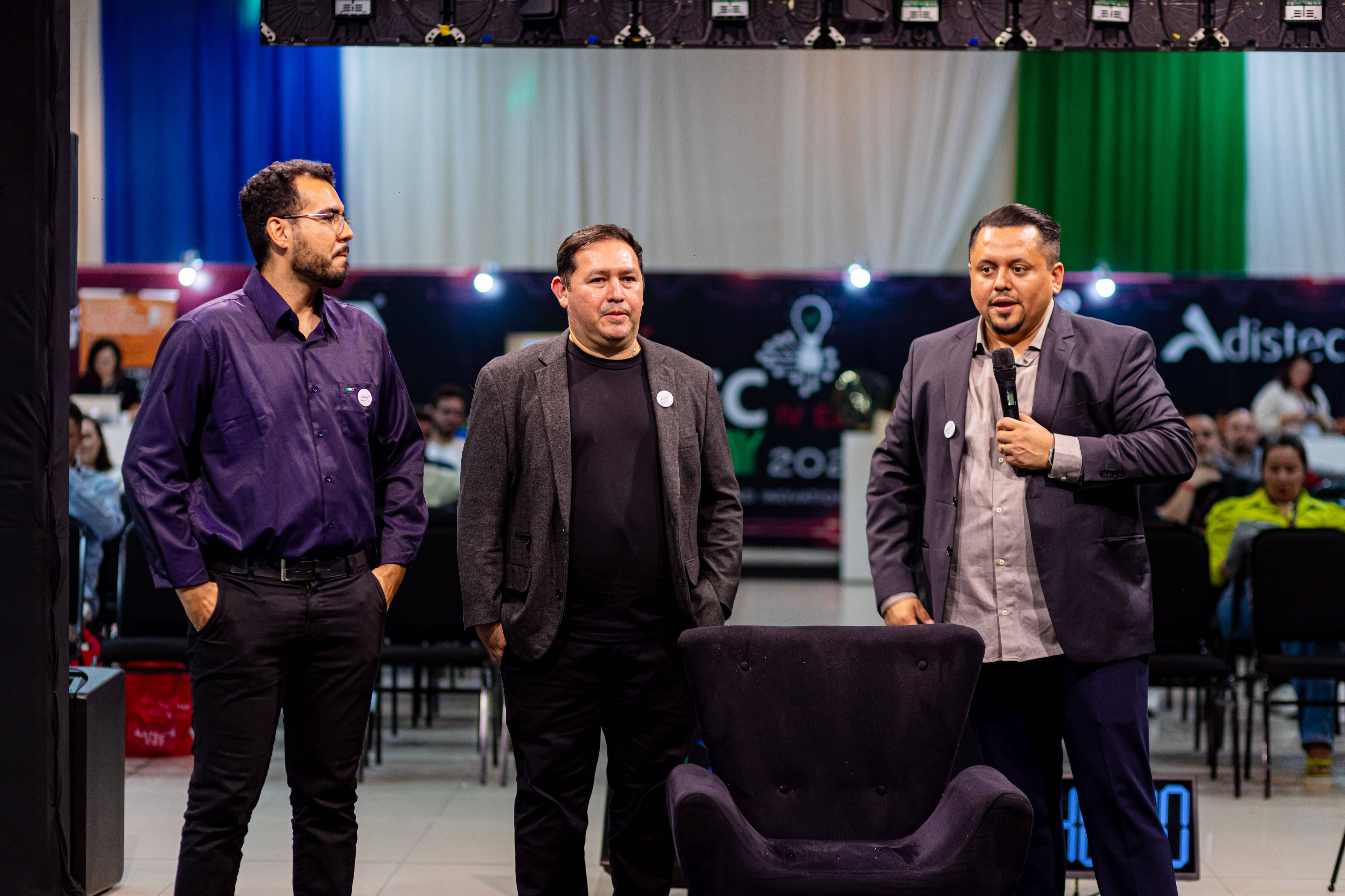 Momento especial da comunidade AATEC